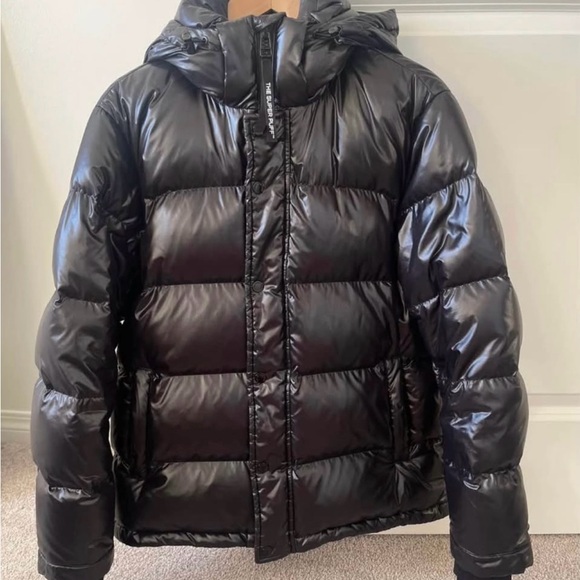 Aritzia Jackets & Blazers - Aritzia The Super Puff ™️ High-Gloss, size small